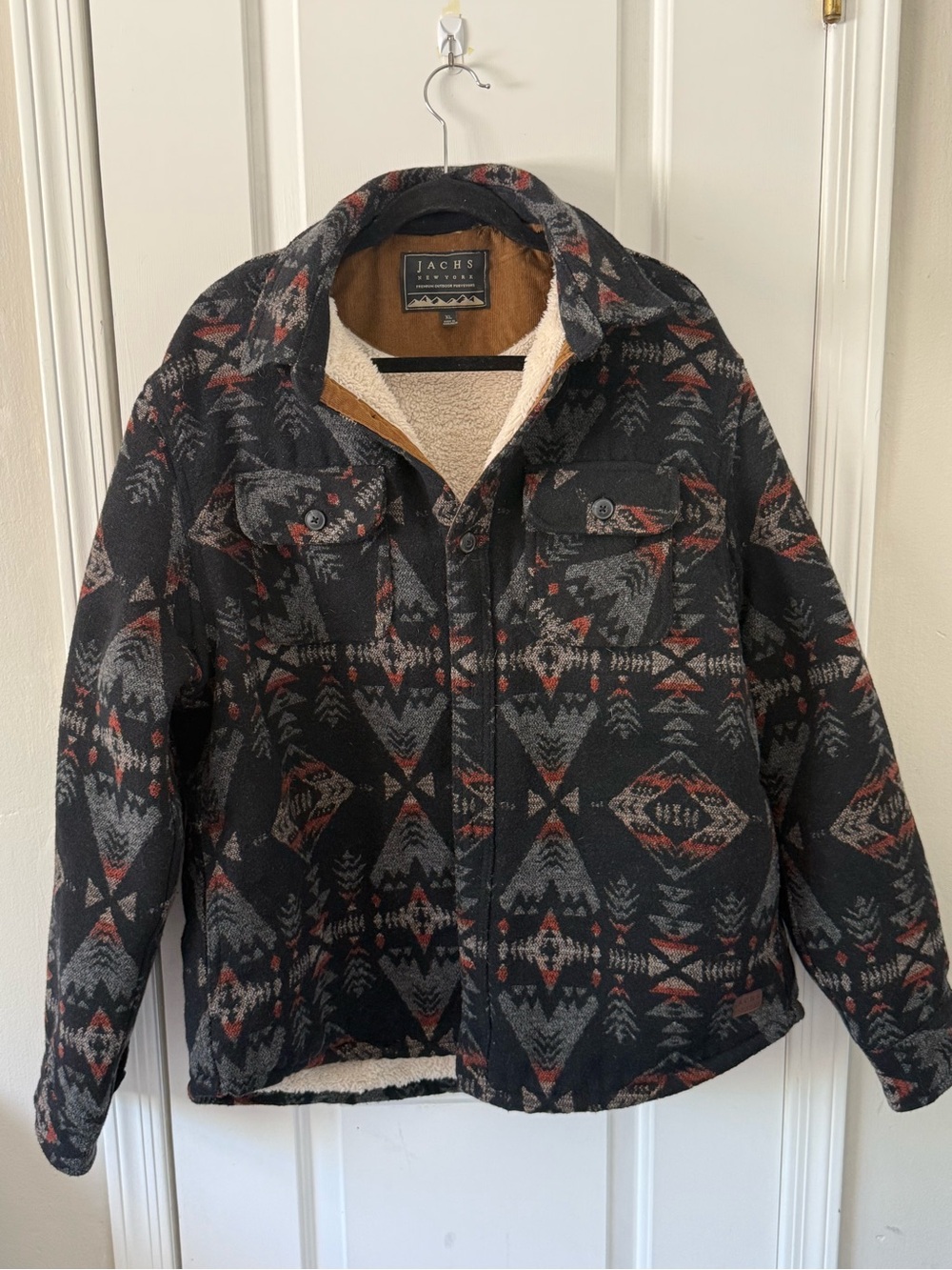 Men’s shearling lined shacket with native print XL